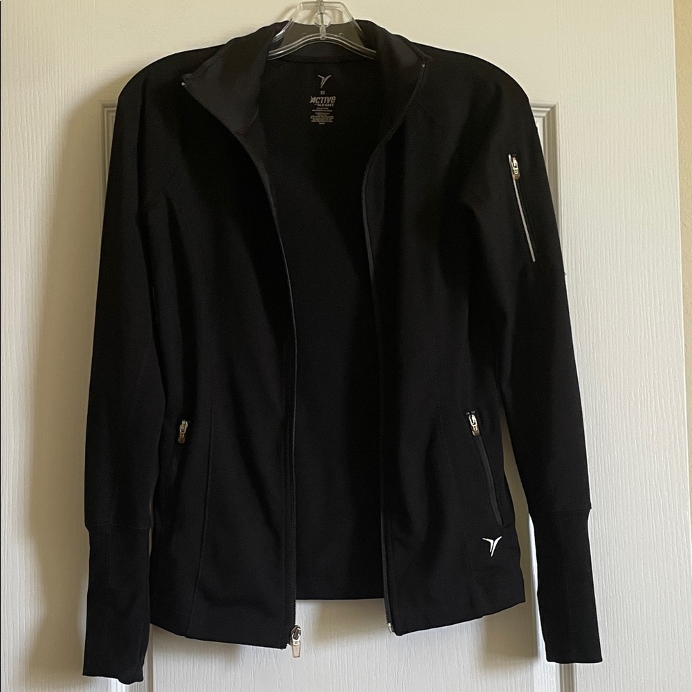 XS black Old Navy Activewear Jacket
